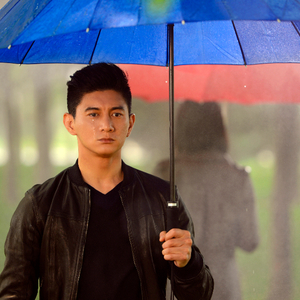 酒店双飞两个美女p
